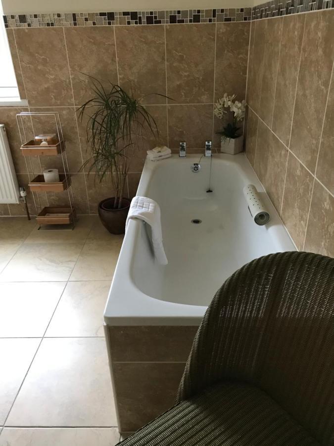 Kilchurn Suites Loch Awe Bagian luar foto